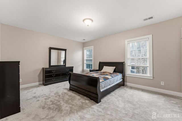 420 Mountainview Terrace, Dunellen, NJ 08812