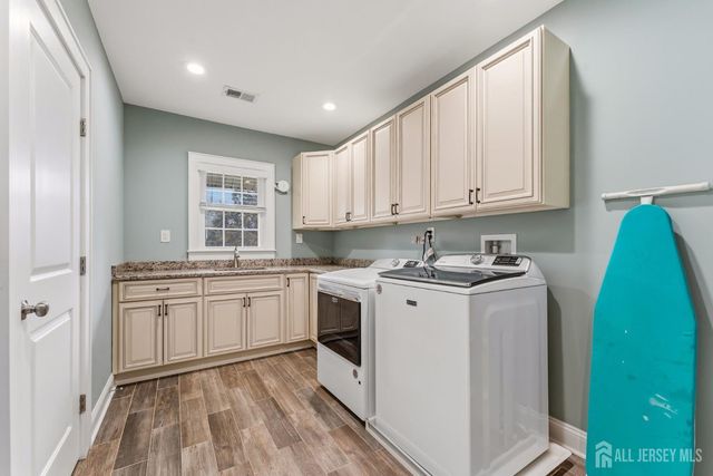 420 Mountainview Terrace, Dunellen, NJ 08812