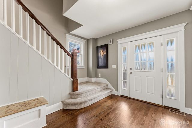 420 Mountainview Terrace, Dunellen, NJ 08812