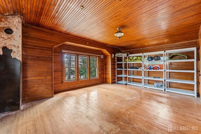 420 Mountainview Terrace, Dunellen, NJ 08812