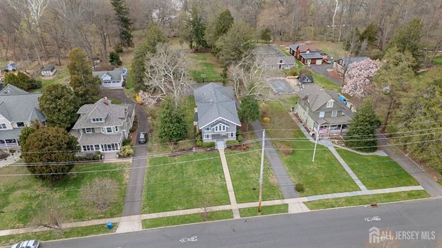 420 Mountainview Terrace, Dunellen, NJ 08812