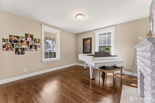 420 Mountainview Terrace, Dunellen, NJ 08812
