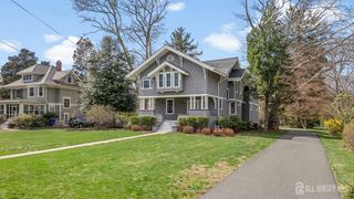 420 Mountainview Terrace, Dunellen, NJ 08812