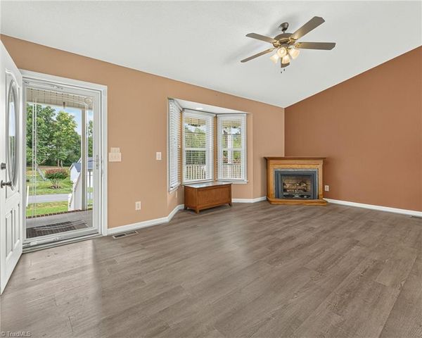 4913 Creeks Crossing Road, Asheboro, NC 27205