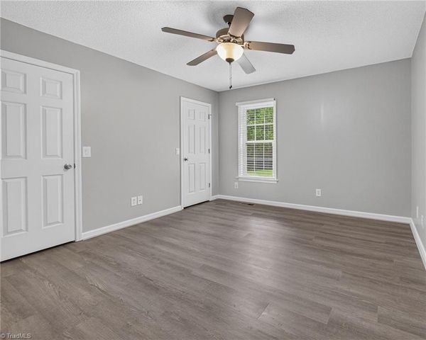 4913 Creeks Crossing Road, Asheboro, NC 27205