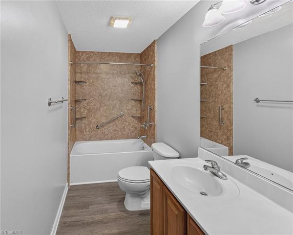 4913 Creeks Crossing Road, Asheboro, NC 27205