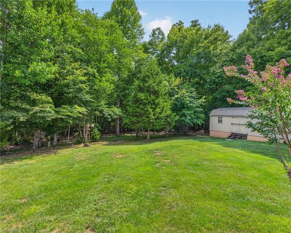 4913 Creeks Crossing Road, Asheboro, NC 27205