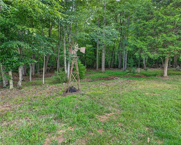 4913 Creeks Crossing Road, Asheboro, NC 27205