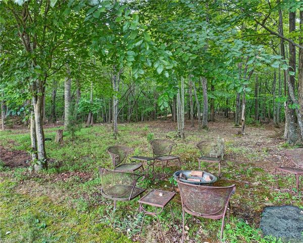 4913 Creeks Crossing Road, Asheboro, NC 27205