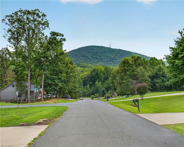 4913 Creeks Crossing Road, Asheboro, NC 27205