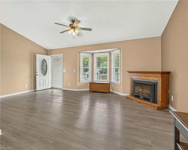 4913 Creeks Crossing Road, Asheboro, NC 27205