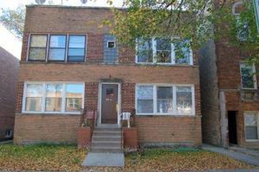 4931 Hull Street 2W, Skokie, IL 60077