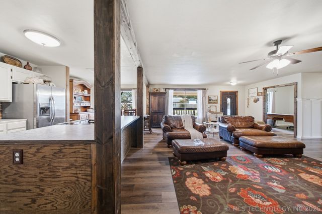 30439 E 143rd Street S, Coweta, OK 74429