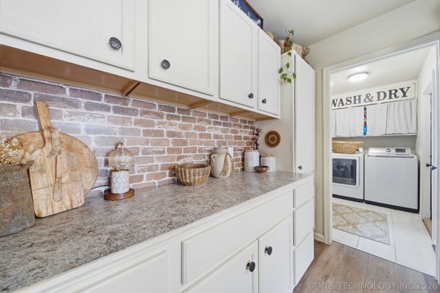 30439 E 143rd Street S, Coweta, OK 74429