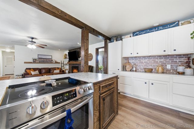 30439 E 143rd Street S, Coweta, OK 74429