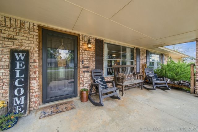 30439 E 143rd Street S, Coweta, OK 74429