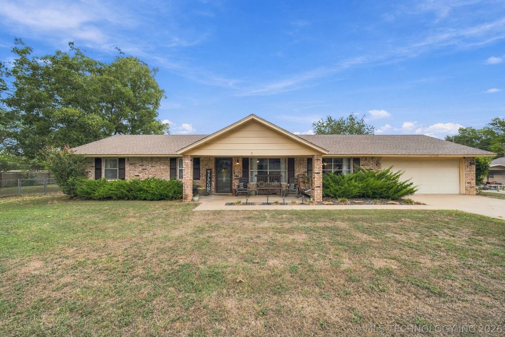 30439 E 143rd Street S, Coweta, OK 74429
