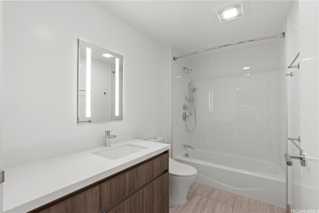 1515 Liona Street 4107, Honolulu, HI 96814