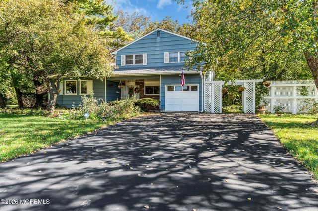 4 Denise Court, Somerset, NJ 08873