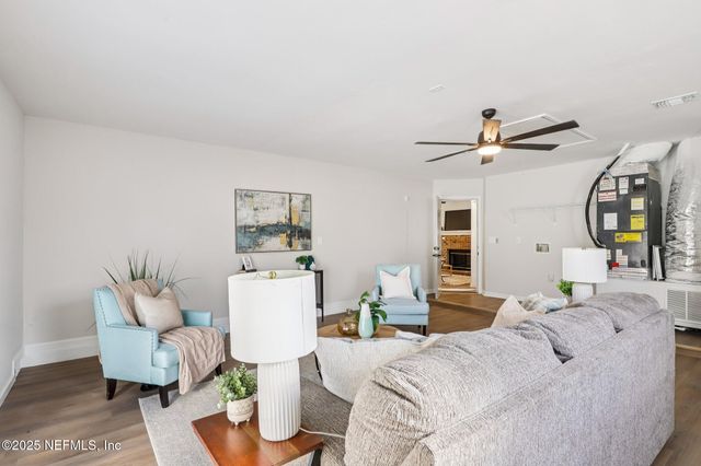 6683 LANA Lane, Jacksonville, FL 32244