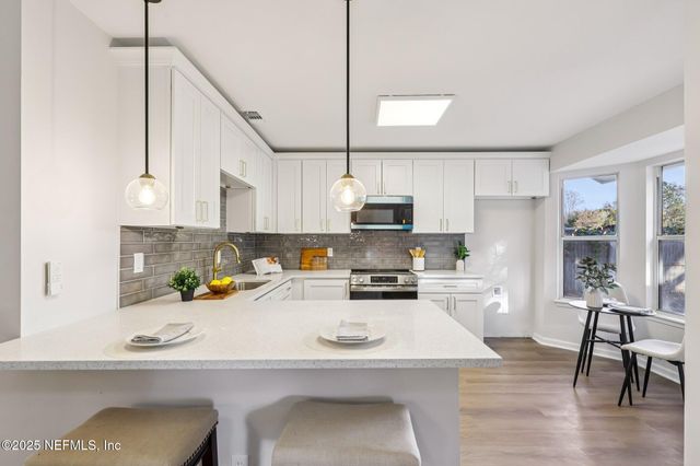 6683 LANA Lane, Jacksonville, FL 32244