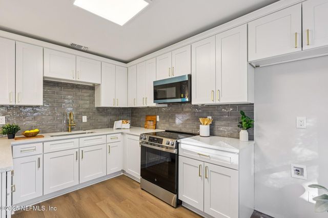 6683 LANA Lane, Jacksonville, FL 32244