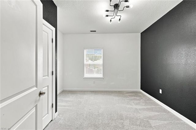 614 Middleton WAY, Chesapeake, VA 23322