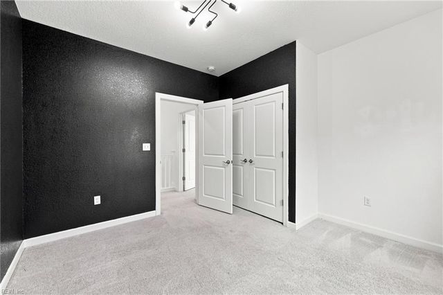 614 Middleton WAY, Chesapeake, VA 23322