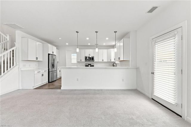 614 Middleton WAY, Chesapeake, VA 23322