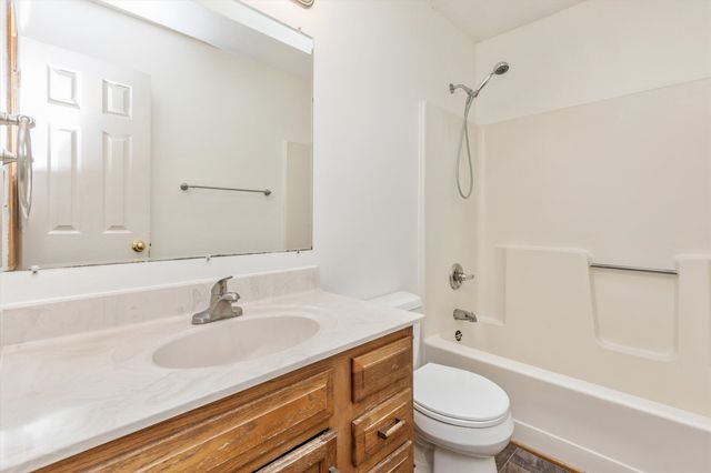 1451 20th Street, West Des Moines, IA 50265