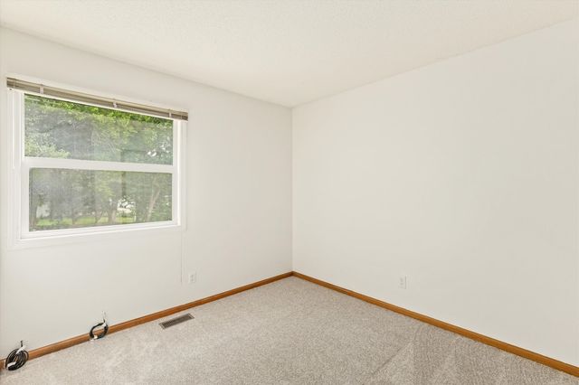 1451 20th Street, West Des Moines, IA 50265