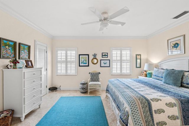 5900 Old Ocean Boulevard B5, Ocean Ridge, FL 33435