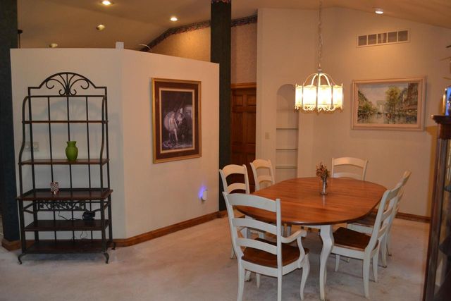 8530 W Woodfield COURT, Franklin, WI 53132