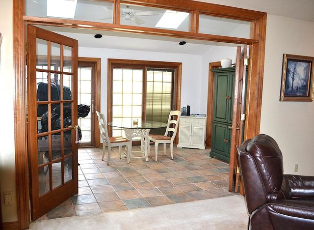 8530 W Woodfield COURT, Franklin, WI 53132