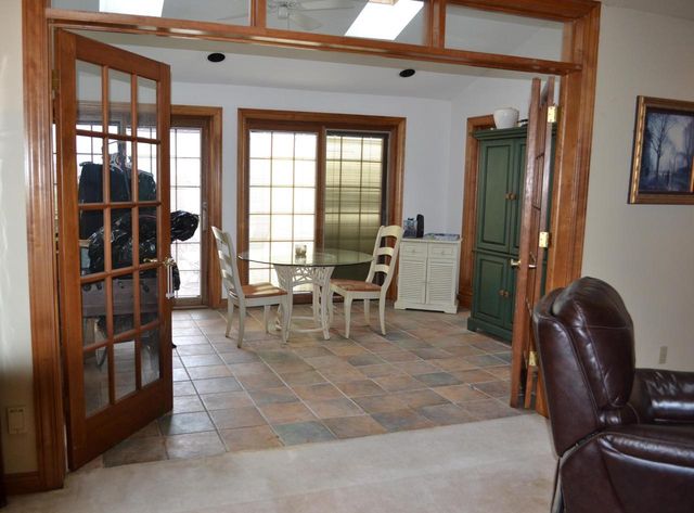 8530 W Woodfield COURT, Franklin, WI 53132