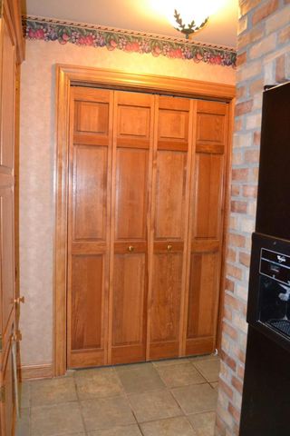 8530 W Woodfield COURT, Franklin, WI 53132