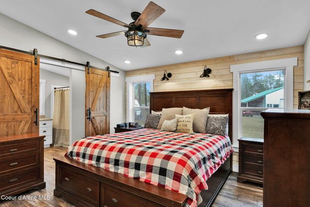 2489 Clagstone RD, Spirit Lake, ID 83869