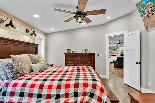 2489 Clagstone RD, Spirit Lake, ID 83869