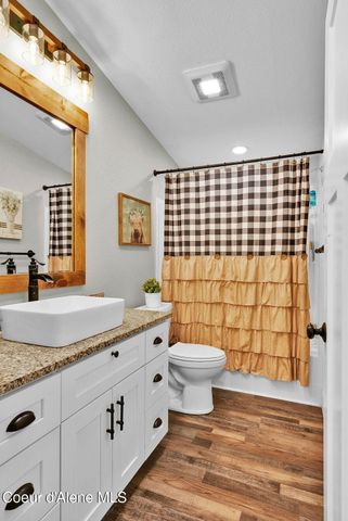 2489 Clagstone RD, Spirit Lake, ID 83869