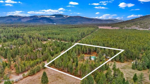 2489 Clagstone RD, Spirit Lake, ID 83869