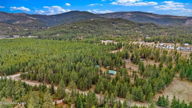 2489 Clagstone RD, Spirit Lake, ID 83869