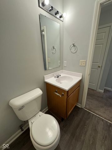 3971 Waterfield Drive, Indianapolis, IN 46235