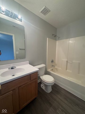 3971 Waterfield Drive, Indianapolis, IN 46235