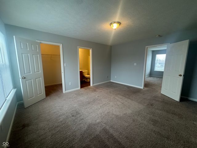 3971 Waterfield Drive, Indianapolis, IN 46235