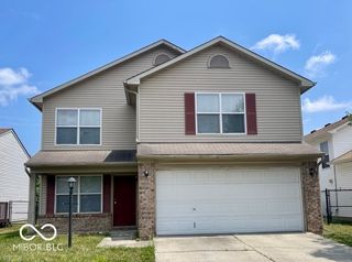 3971 Waterfield Drive, Indianapolis, IN 46235
