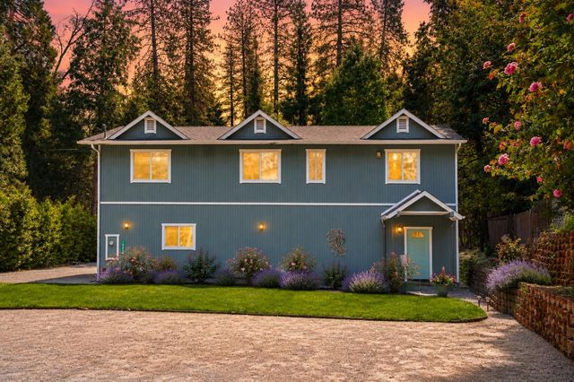 10819 Walker Dr, Grass Valley, CA 95945