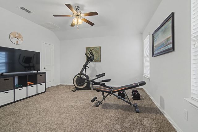 9913 Tule Lake Road, Fort Worth, TX 76177