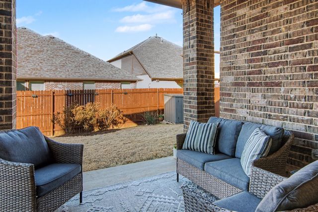 9913 Tule Lake Road, Fort Worth, TX 76177