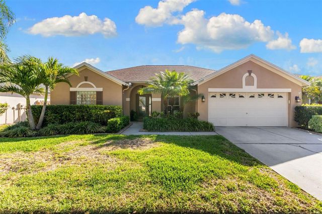 10509 WEYBRIDGE DRIVE, Tampa, FL 33626