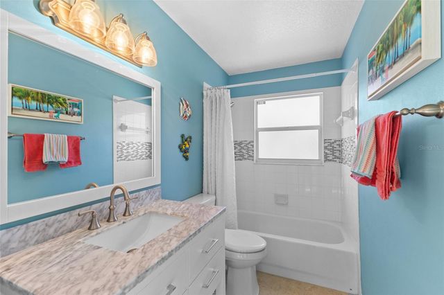 10509 WEYBRIDGE DRIVE, Tampa, FL 33626